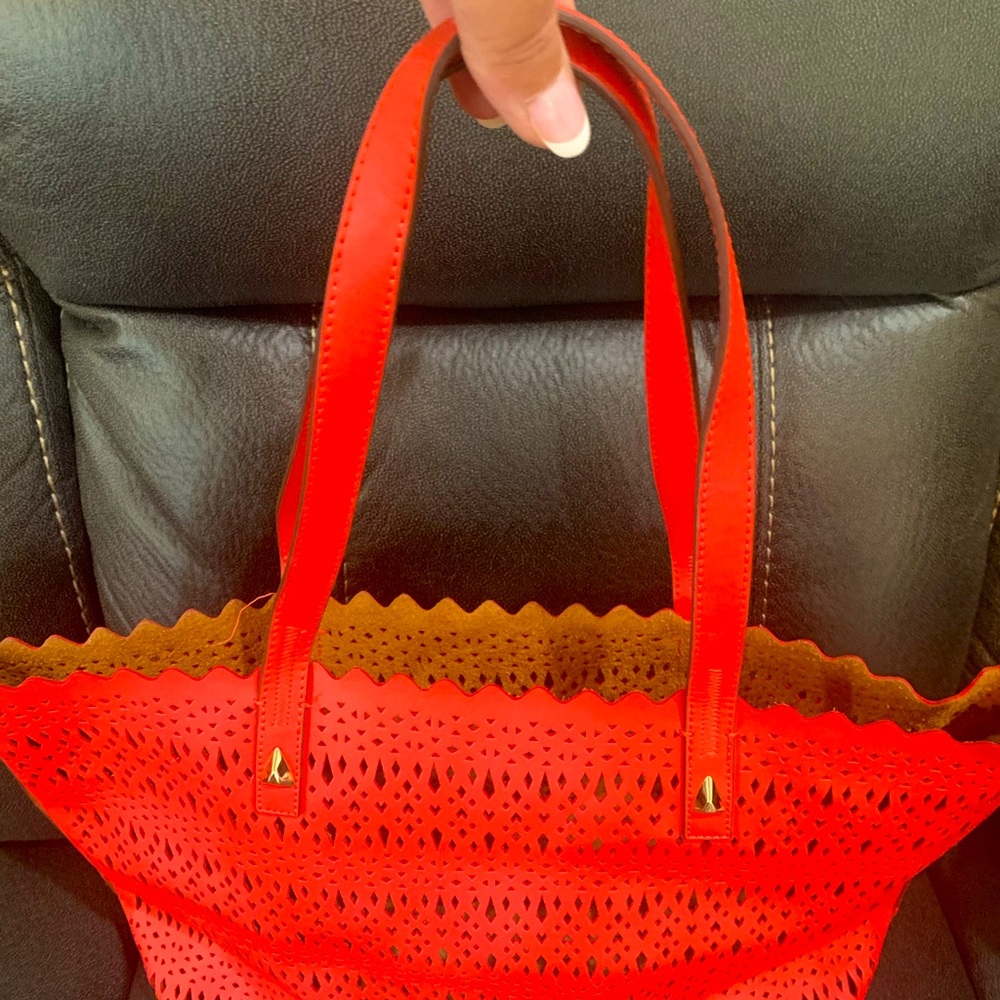 Stella & Dot Avalon Tote